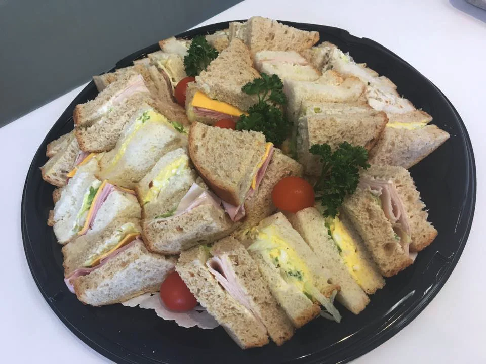 Sandwich Trays | Buns & Things